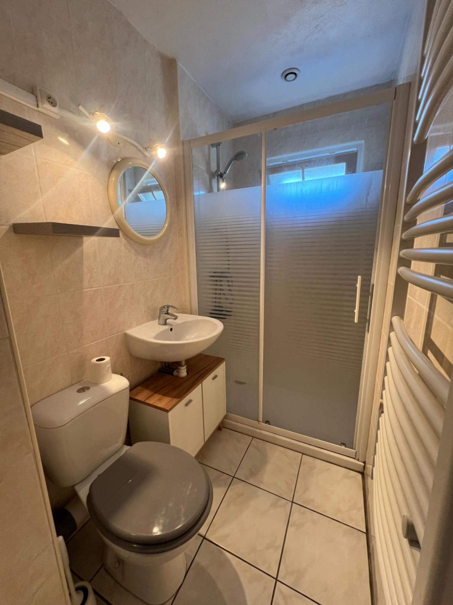 Appartement T2 Cosy Saint-Éloy-les-Mines Eksteriør bilde